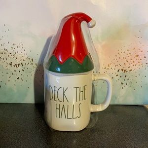 NWT - Rae Dunn Christmas “Deck the Halls” Mug with Topper